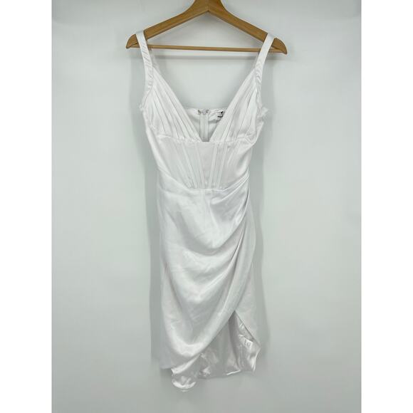 superdown White Midi Dress - Picture 3 of 13